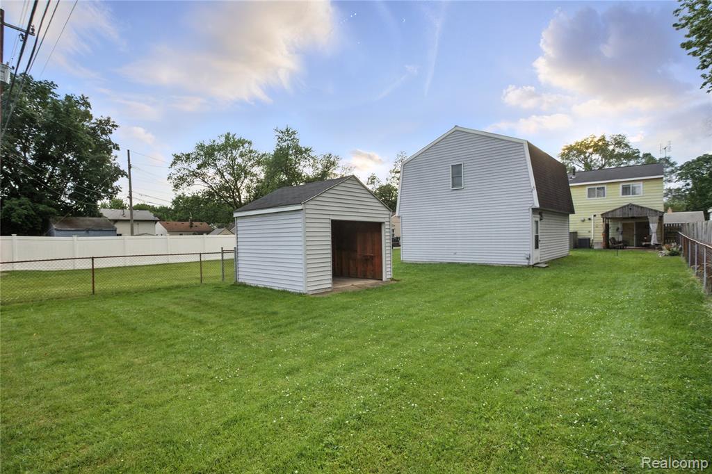 19230 Wall Street Melvindale, MI 48122 - Photo 35 of 44 Gallery Image 35