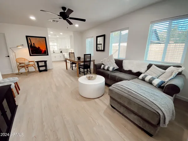 $2,450 | 2502 North 29th Place, Unit 3, Phoenix, AZ 85008