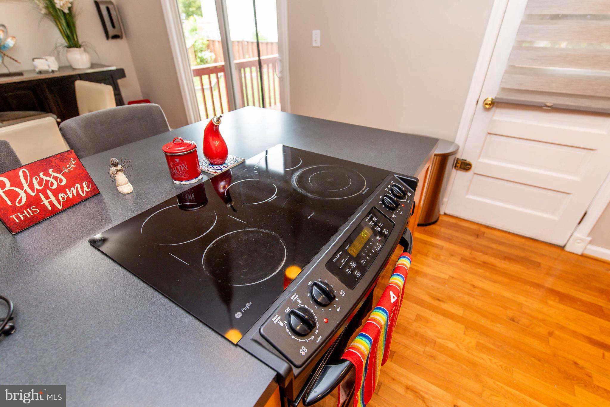 15613 Wembrough Street Silver Spring, MD 20905 - Photo 13 of 53