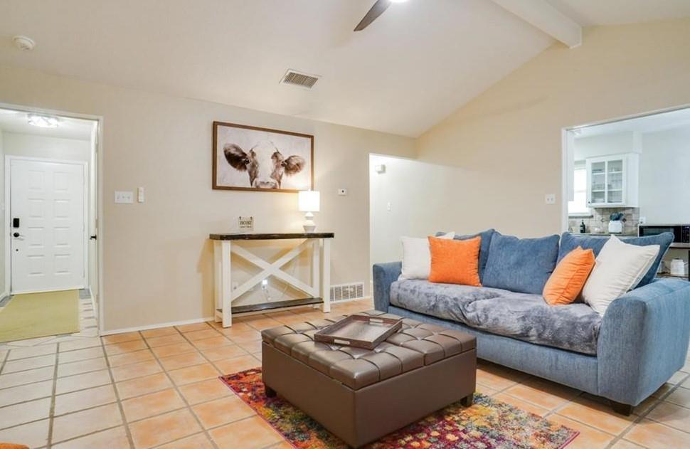 5920 Oak Hill Road Watauga, TX 76148 - Photo 4 of 24 817-422-3322