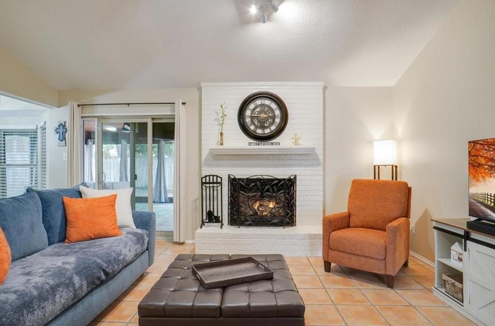 5920 Oak Hill Road Watauga, TX 76148 - Photo 6 of 24 817-422-3322