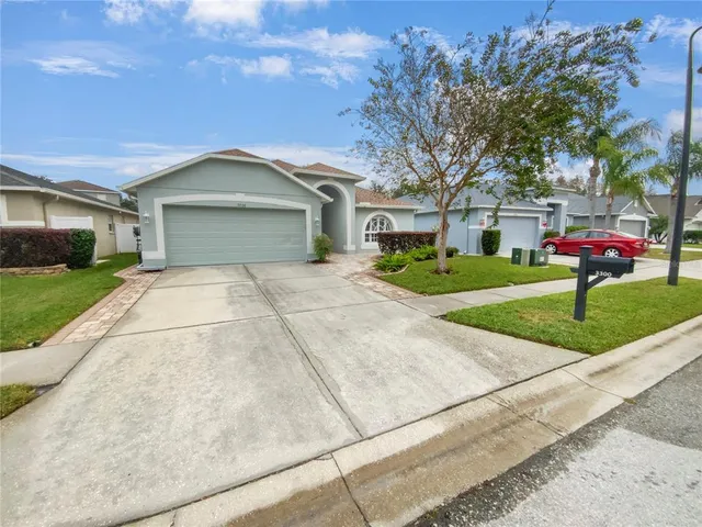 $370,000 | 3300 Clover Blossom Circle, Land O Lakes, FL 34638