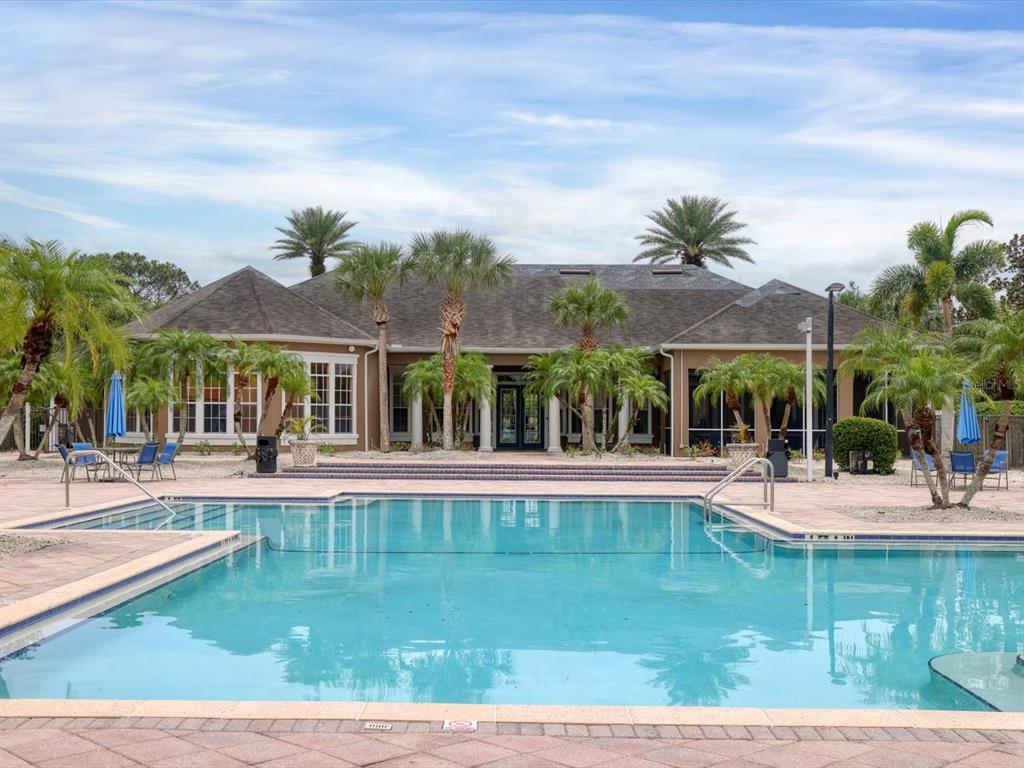 8933 Manor Loop, Unit 105 Bradenton, FL 34202 - Photo 4 of 44