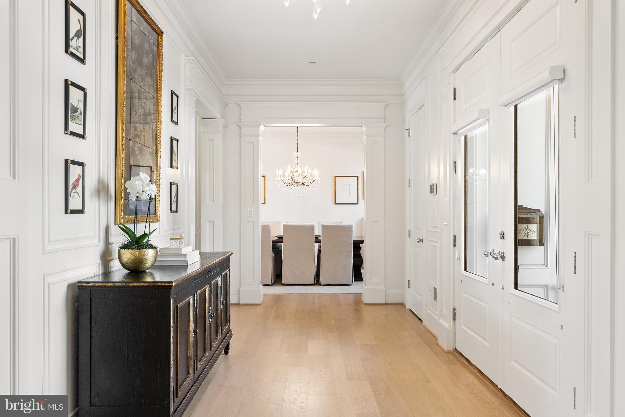 4410 Meadow Road Washington, DC 20007 - Photo 8 of 30 a spacious bathroom with a double vanity sink and mirror