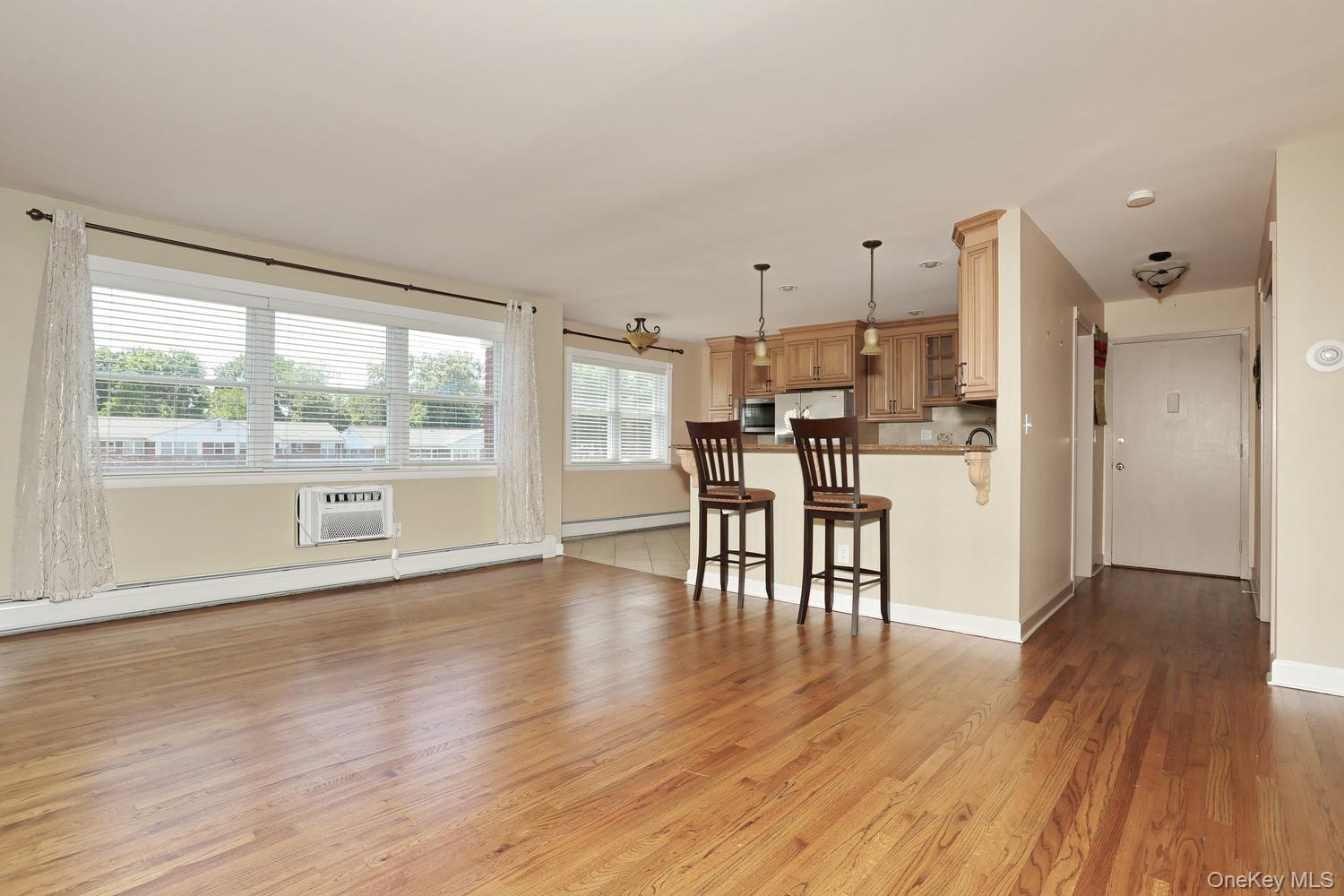 231 North Middletown Road, Unit H Pearl River, NY 10965 - Photo 8 of 25
