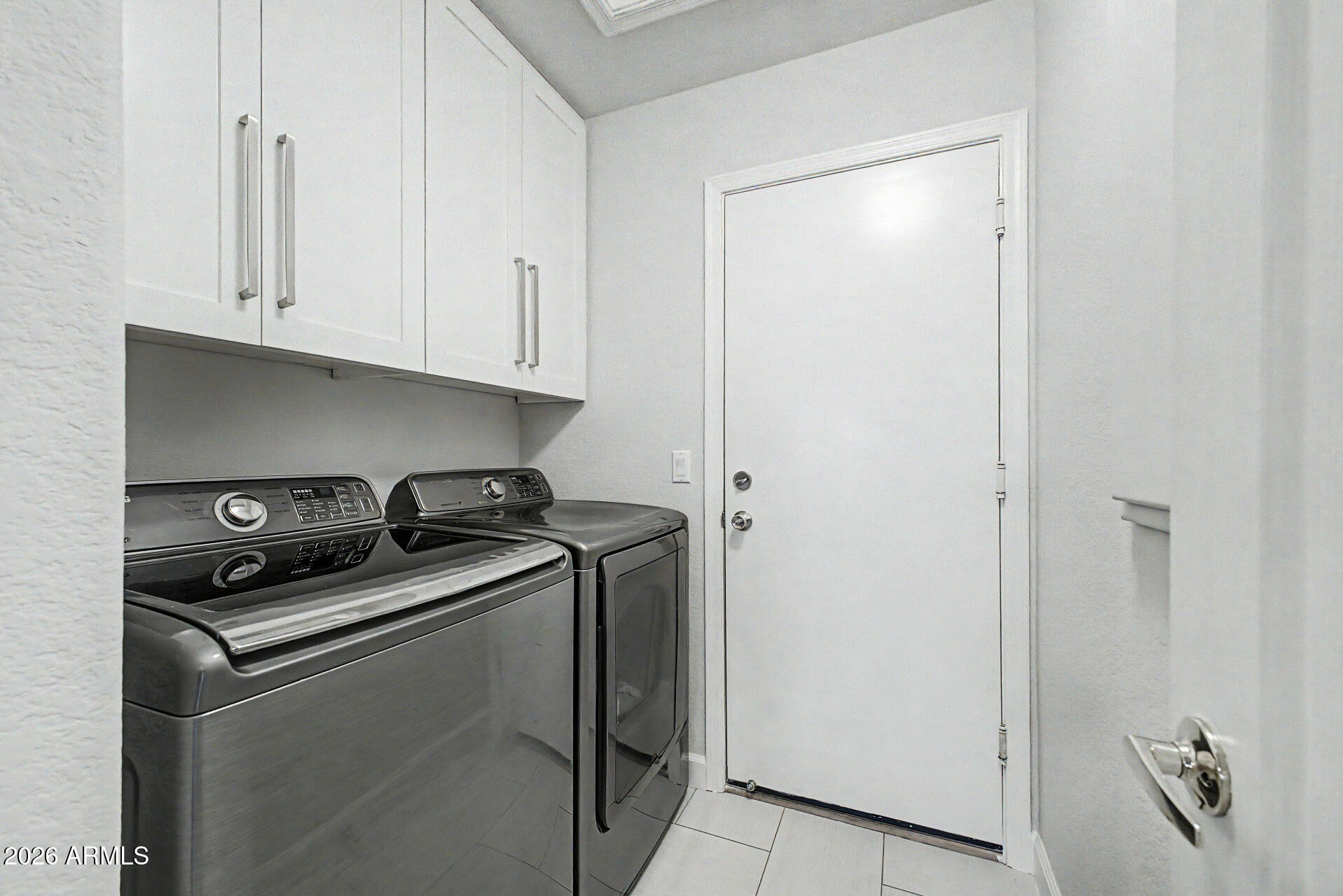 5975 West Alameda Road Glendale, AZ 85310 - Photo 27 of 49 Laundry