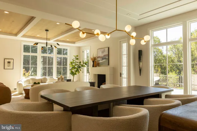 $5,795,000 | 9605 Georgetown Pike, Great Falls, VA 22066