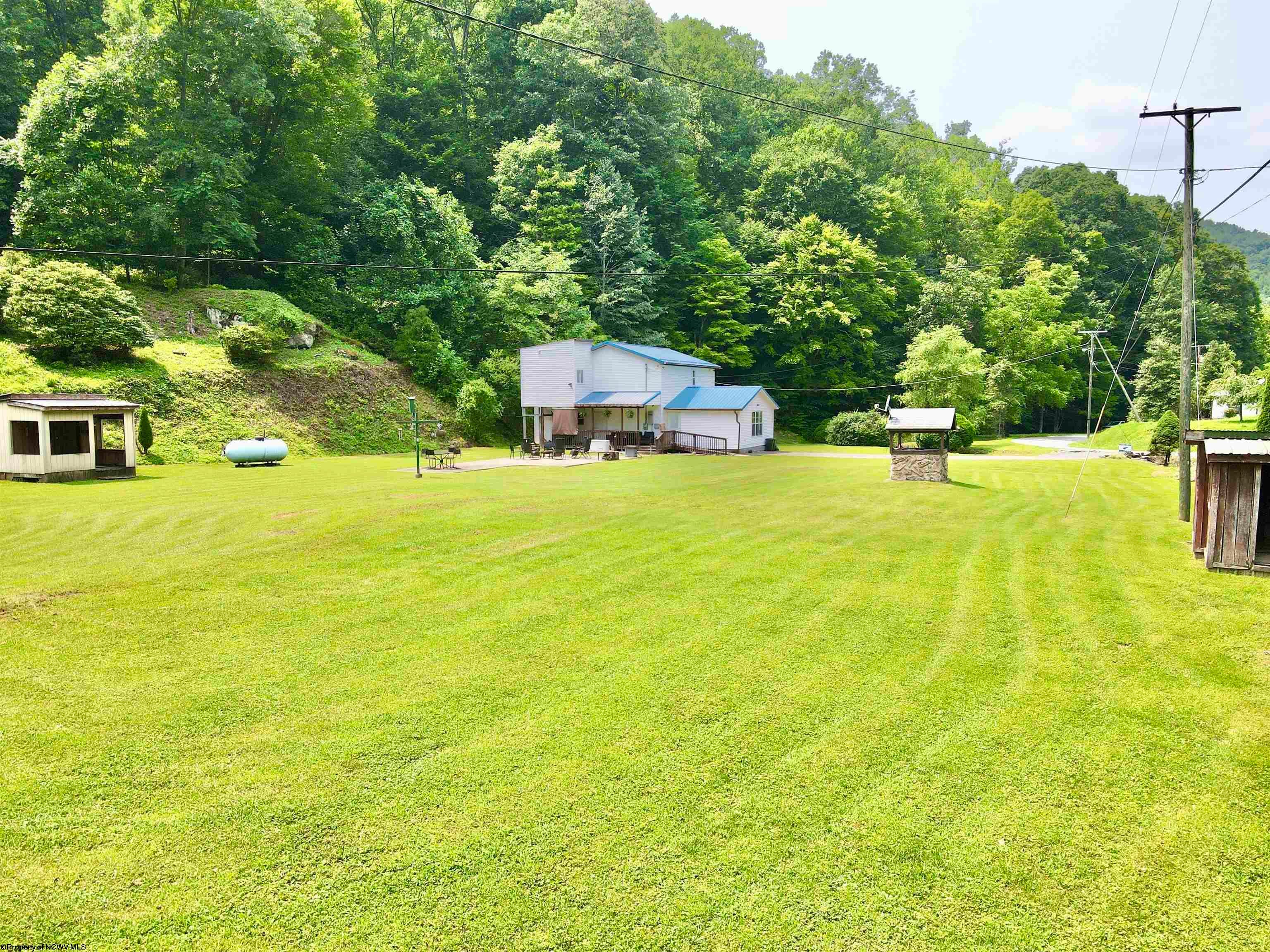 1858 Fola Road Bickmore, WV 25019 - Photo 8 of 37 Gallery Image 8