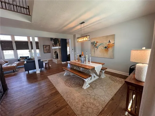 $1,095,000 | 6218 Kimberly Downs, Parkville, MO 64152