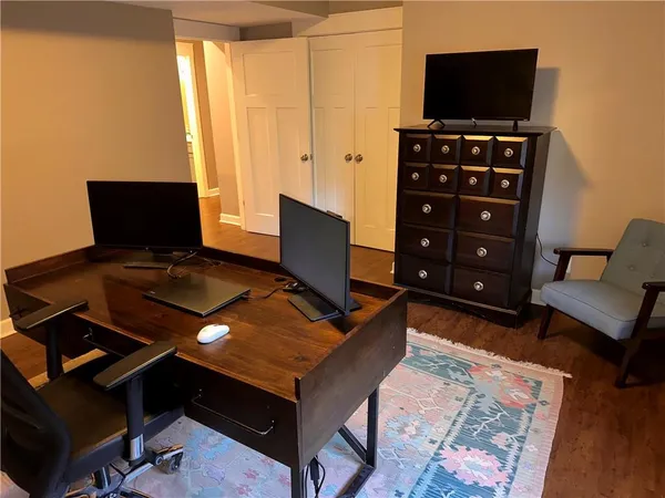 $1,095,000 | 6218 Kimberly Downs, Parkville, MO 64152