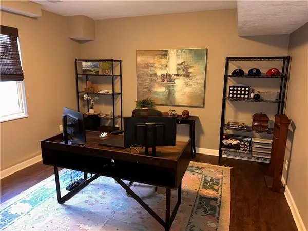 $1,095,000 | 6218 Kimberly Downs, Parkville, MO 64152