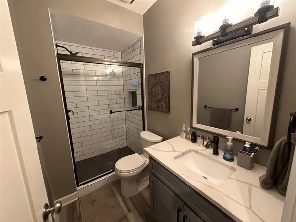 $1,095,000 | 6218 Kimberly Downs, Parkville, MO 64152