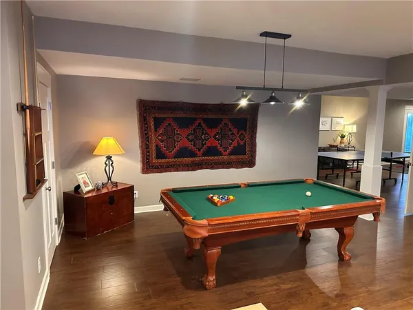 $1,095,000 | 6218 Kimberly Downs, Parkville, MO 64152