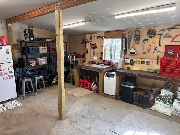 $1,095,000 | 6218 Kimberly Downs, Parkville, MO 64152