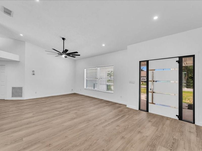 2928 Southeast Bella Road Port St. Lucie, FL 34984 - Photo 4 of 31 Photo 4