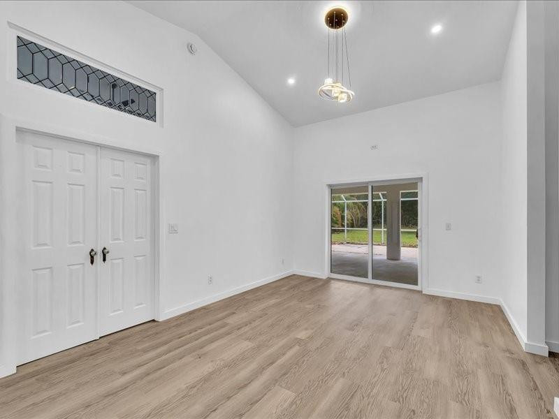 2928 Southeast Bella Road Port St. Lucie, FL 34984 - Photo 6 of 31 Photo 6