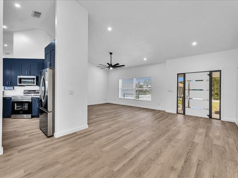 2928 Southeast Bella Road Port St. Lucie, FL 34984 - Photo 7 of 31 Photo 7