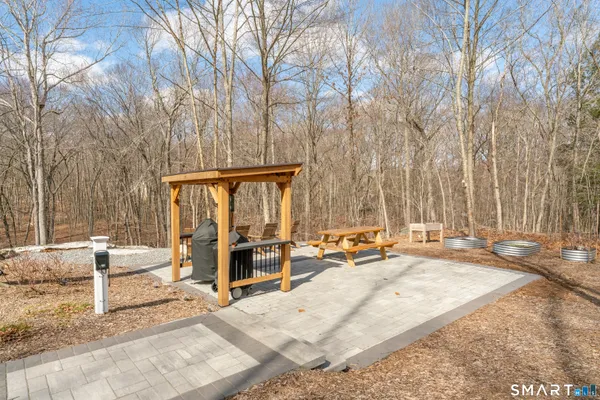 $599,900 | 19 Chidley Way, Ledyard, CT 06339