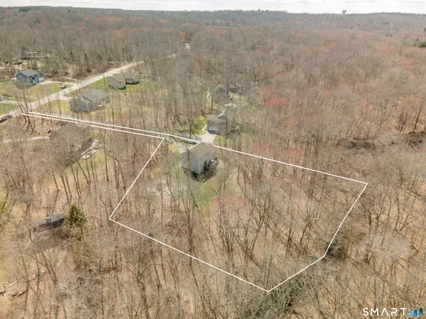 $599,900 | 19 Chidley Way, Ledyard, CT 06339