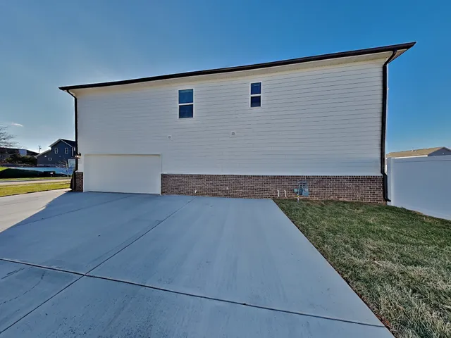 $2,599 | 819 Averitt Lane, Lebanon, TN 37087