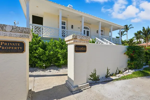 $1,985,000 | 729 South Harbor Drive, Unit 1, Boca Grande, FL 33921