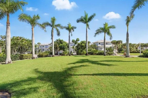 $1,985,000 | 729 South Harbor Drive, Unit 1, Boca Grande, FL 33921