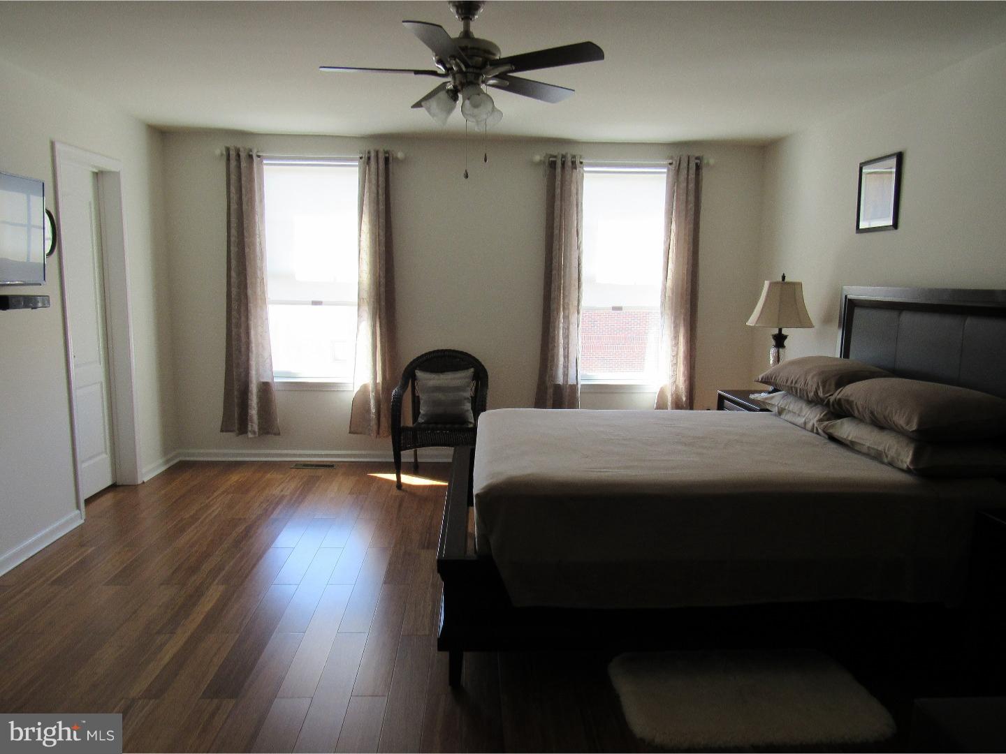 2327 Roma Drive Philadelphia, PA 19145 - Photo 11 of 22 Gallery Image 11