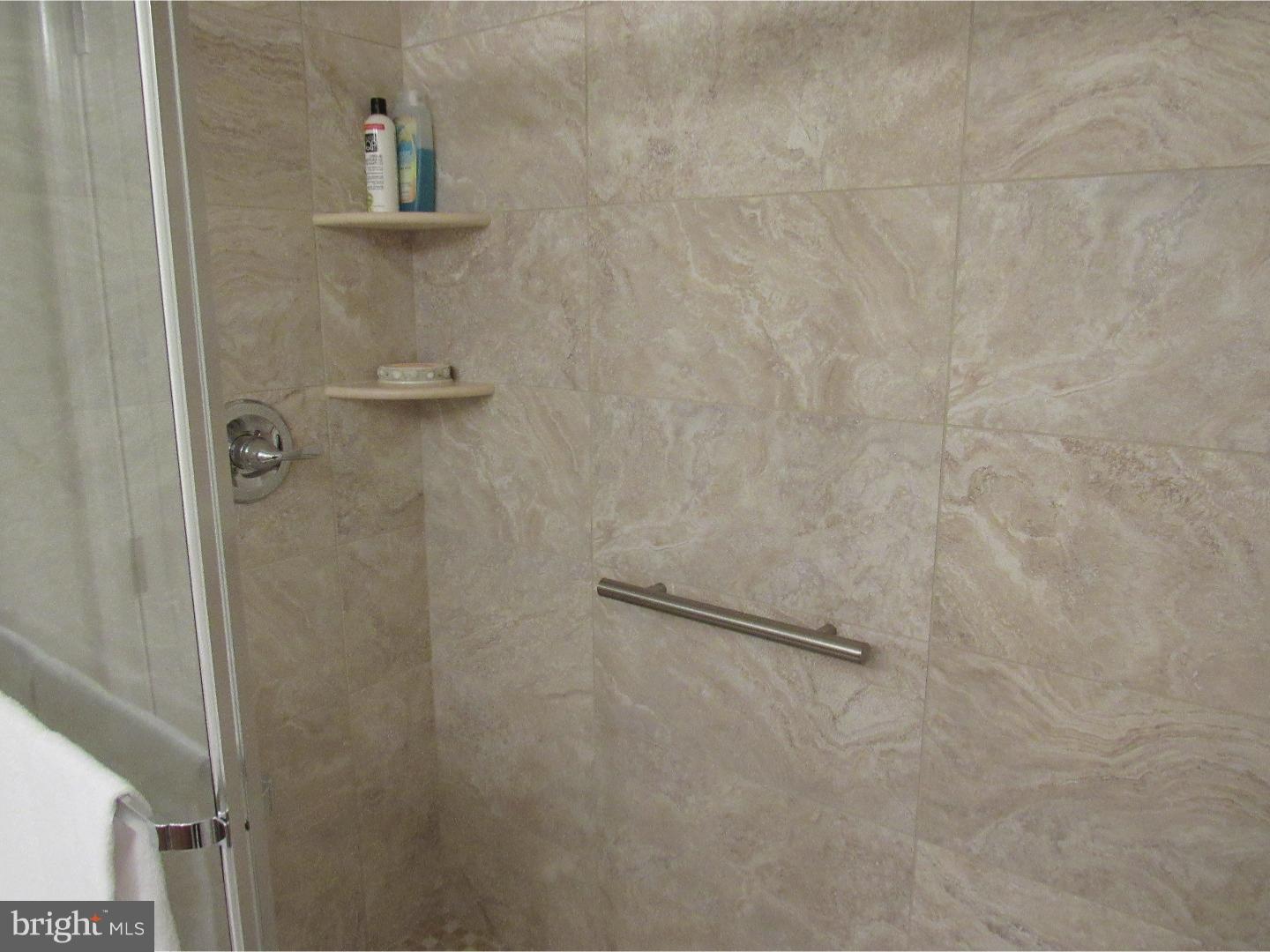 2327 Roma Drive Philadelphia, PA 19145 - Photo 15 of 22 Gallery Image 15
