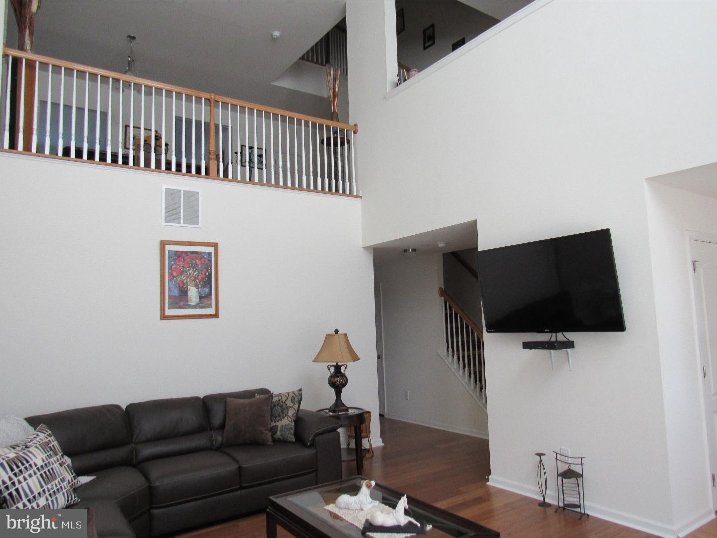 2327 Roma Drive Philadelphia, PA 19145 - Photo 3 of 22 Gallery Image 3