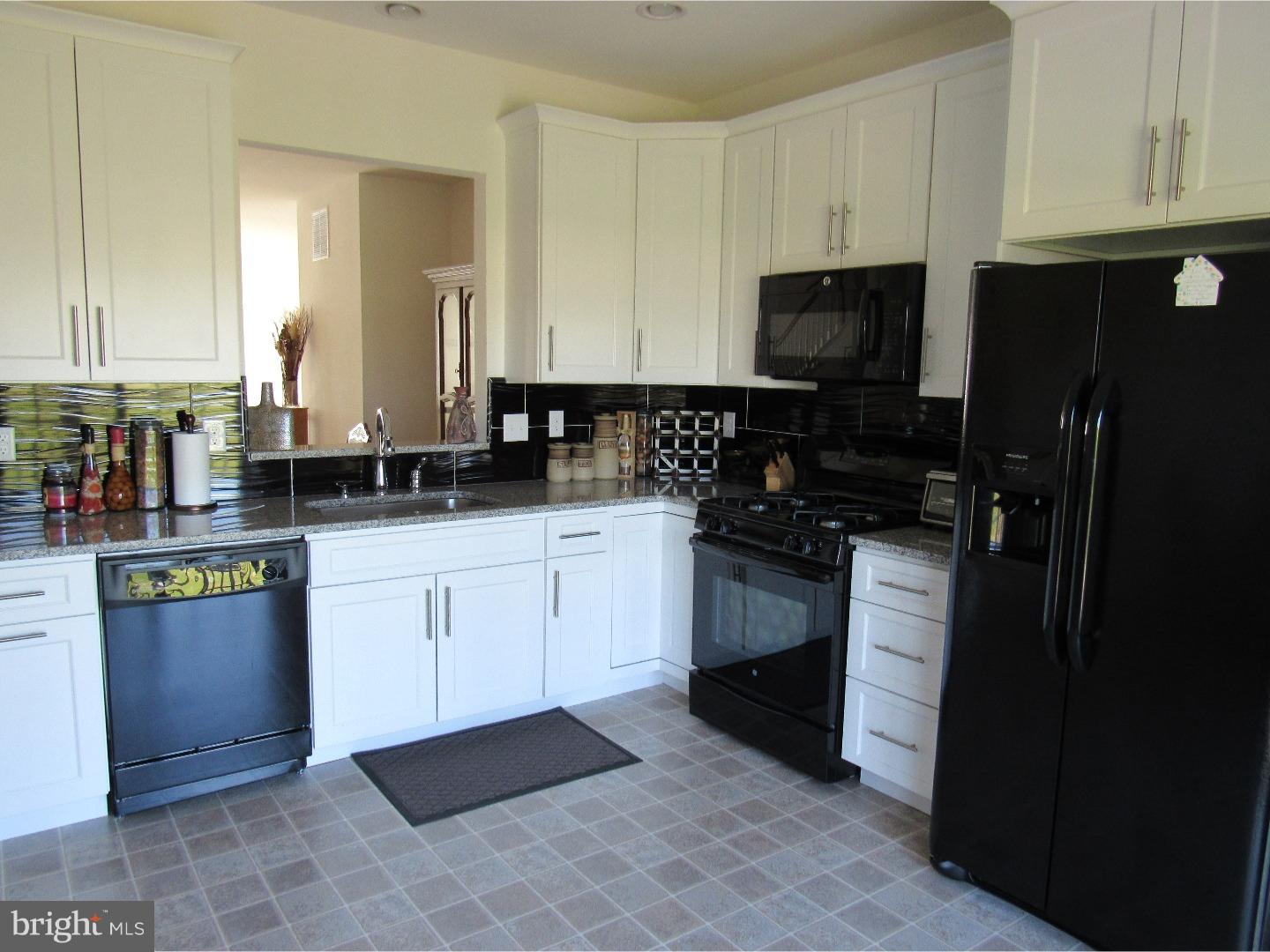 2327 Roma Drive Philadelphia, PA 19145 - Photo 5 of 22 Gallery Image 5