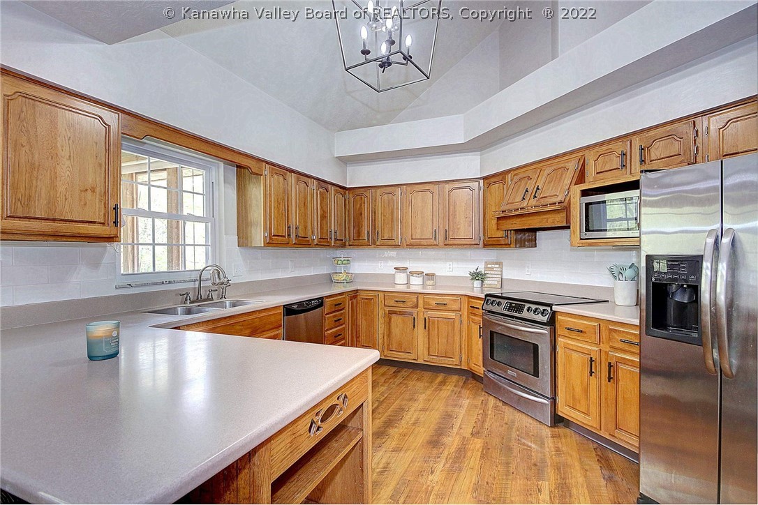 141 Summit Ridge Road Hurricane, WV 25526 - Photo 20 of 46 Gallery Image 20