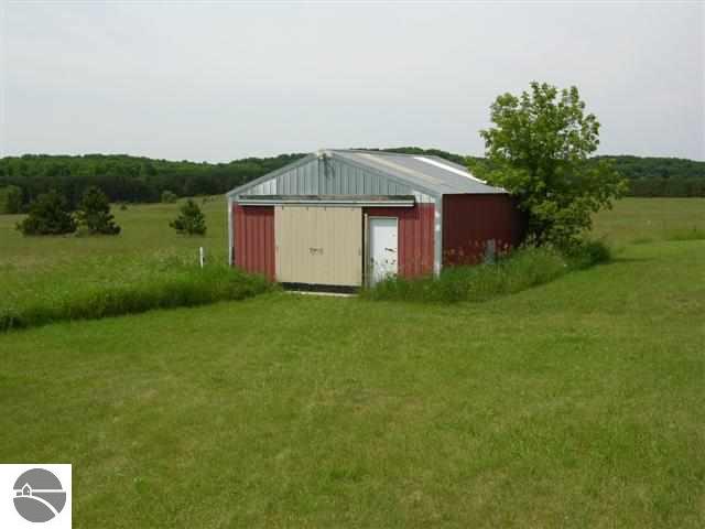 6293 Schell Road Buckley, MI 49620 - Photo 24 of 24 1728653-23.JPG