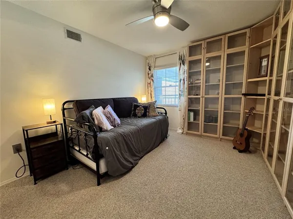 $2,500 | 1155 Edgewater Circle, Unit 28, Bradenton, FL 34209