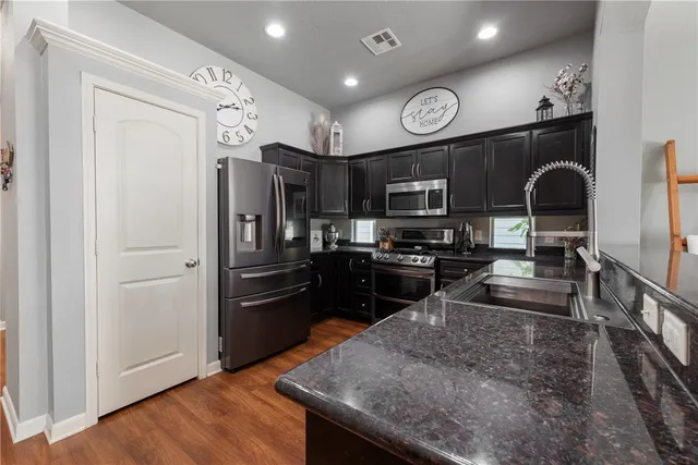 $274,900 | 2008 Positano Loop, Bryan, TX 77808