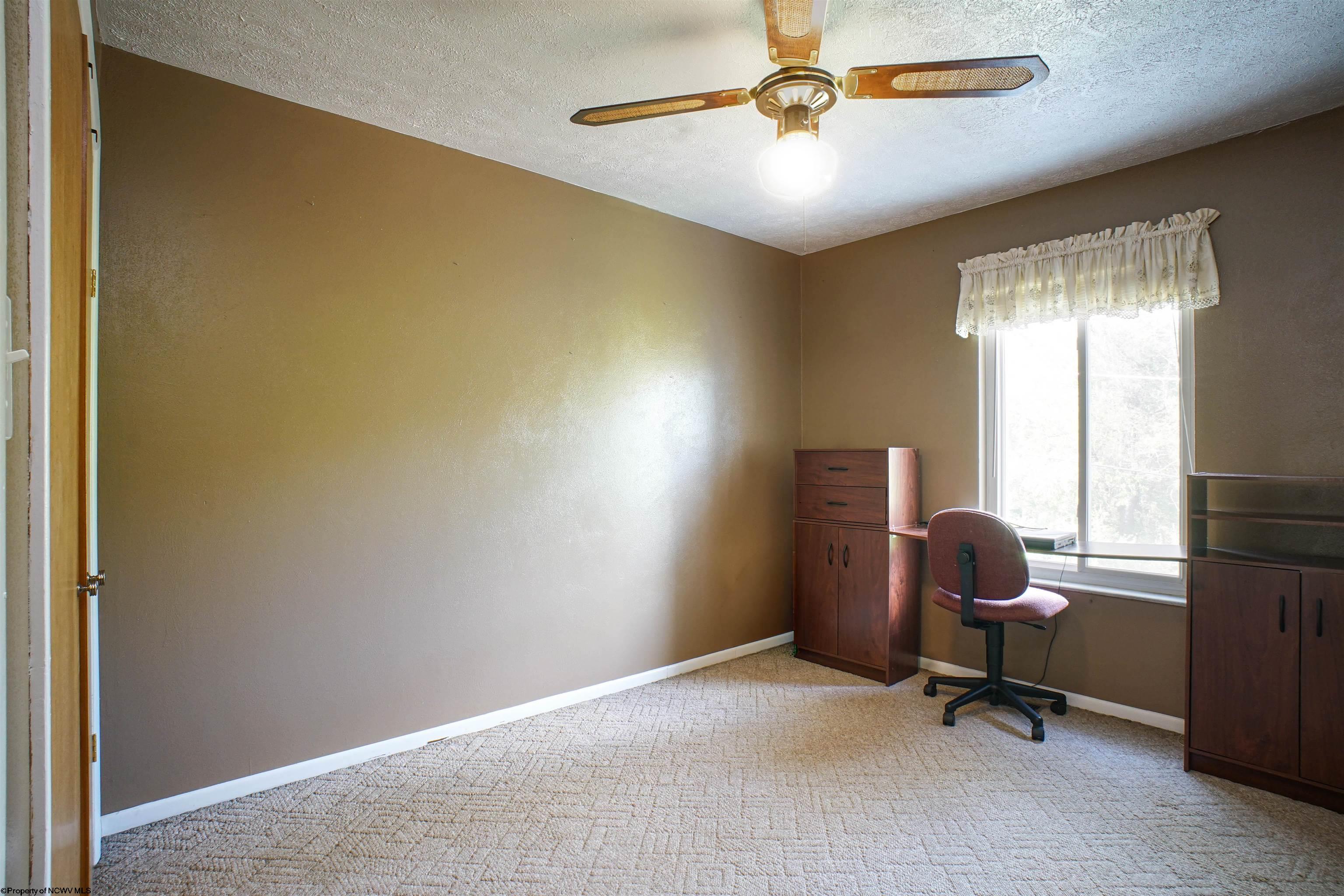 93 Pinewood Road Clarksburg, WV 26301 - Photo 29 of 33 Gallery Image 29