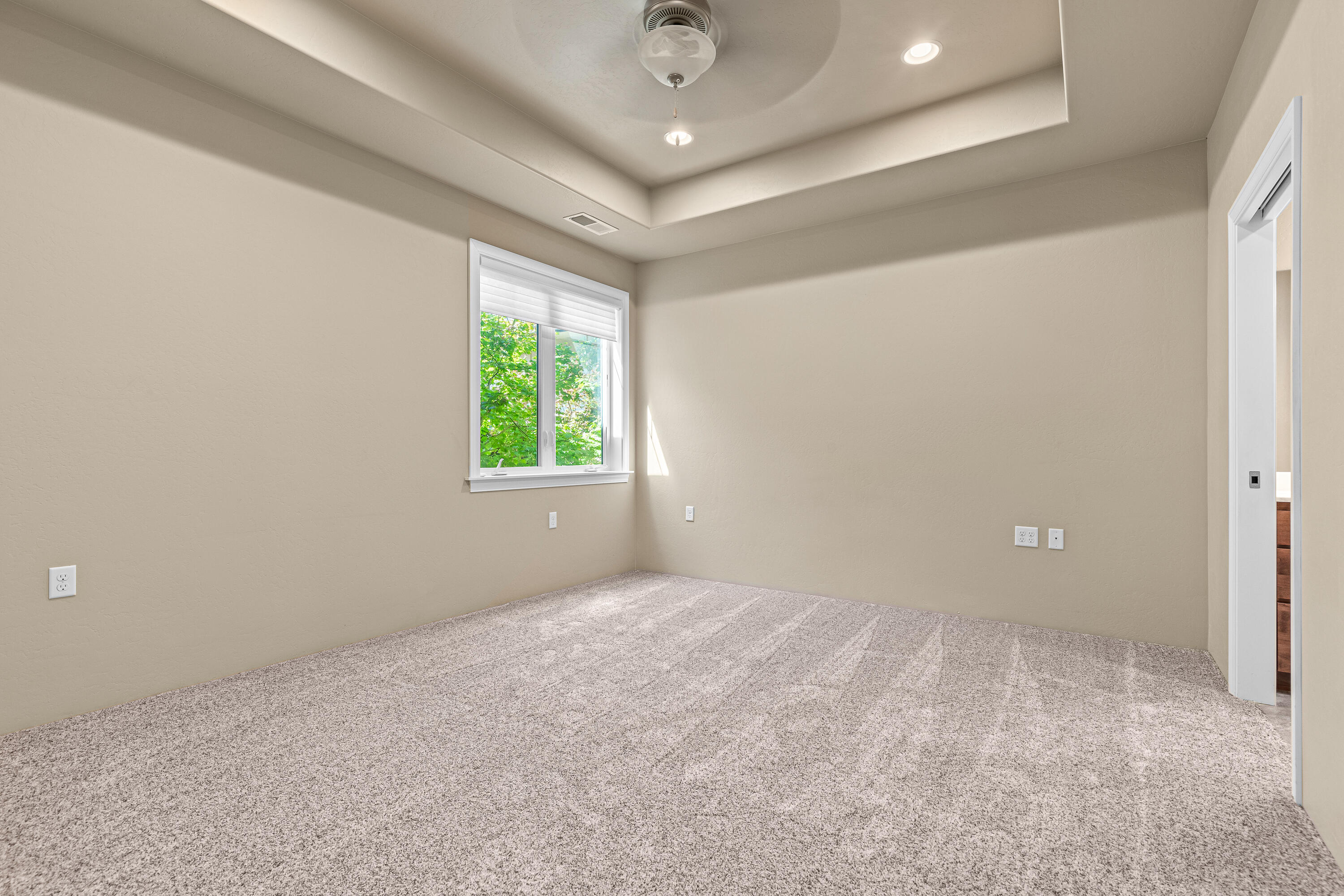 1175 Boulder Ridge Street Central Point, OR 97502 - Photo 13 of 30 13