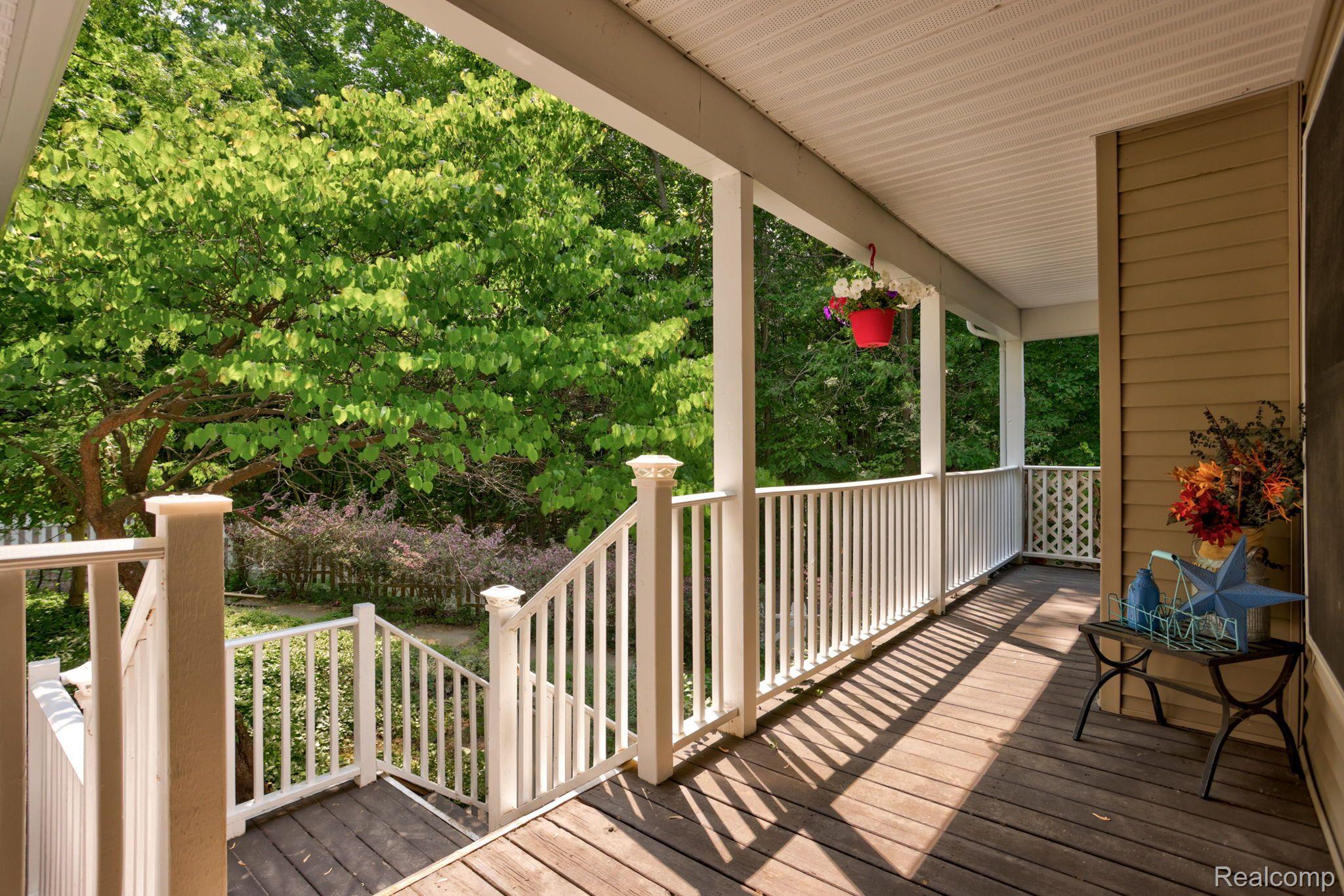 2478 Long Lake Road Lapeer, MI 48446 - Photo 10 of 85 Gallery Image 10