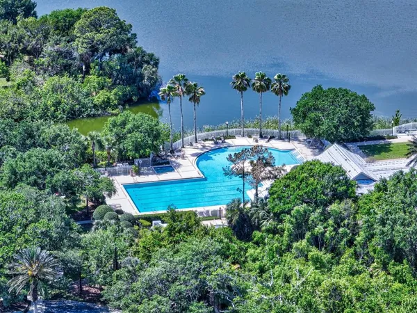 $499,000 | 12 South Lakewalk Drive, Palm Coast, FL 32137