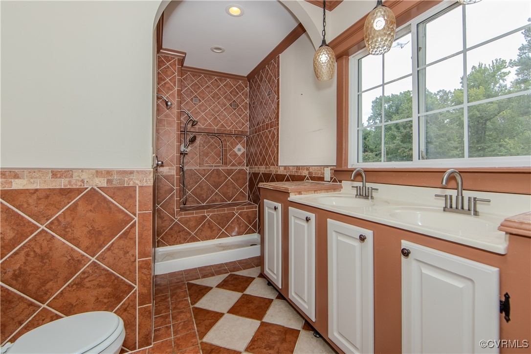 1729 Johnson Road Petersburg, VA 23805 - Photo 21 of 48 Gallery Image 21