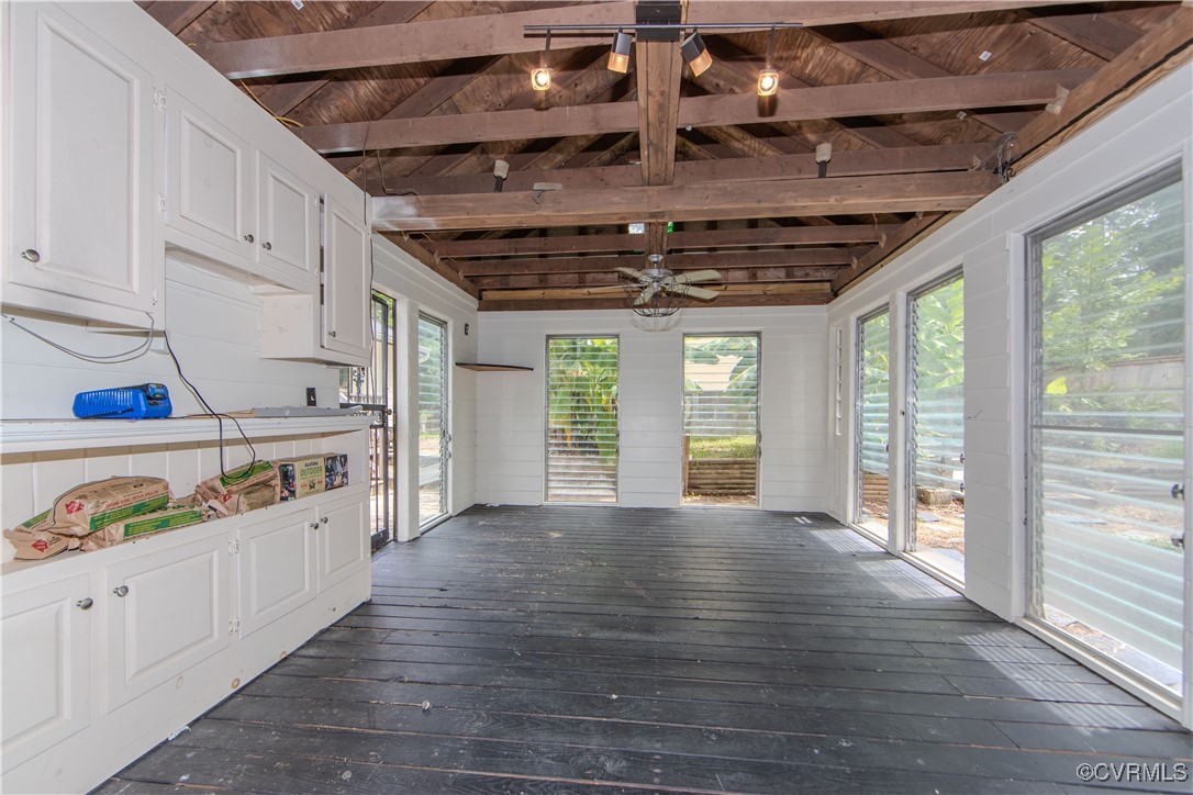 1729 Johnson Road Petersburg, VA 23805 - Photo 32 of 48 Gallery Image 32