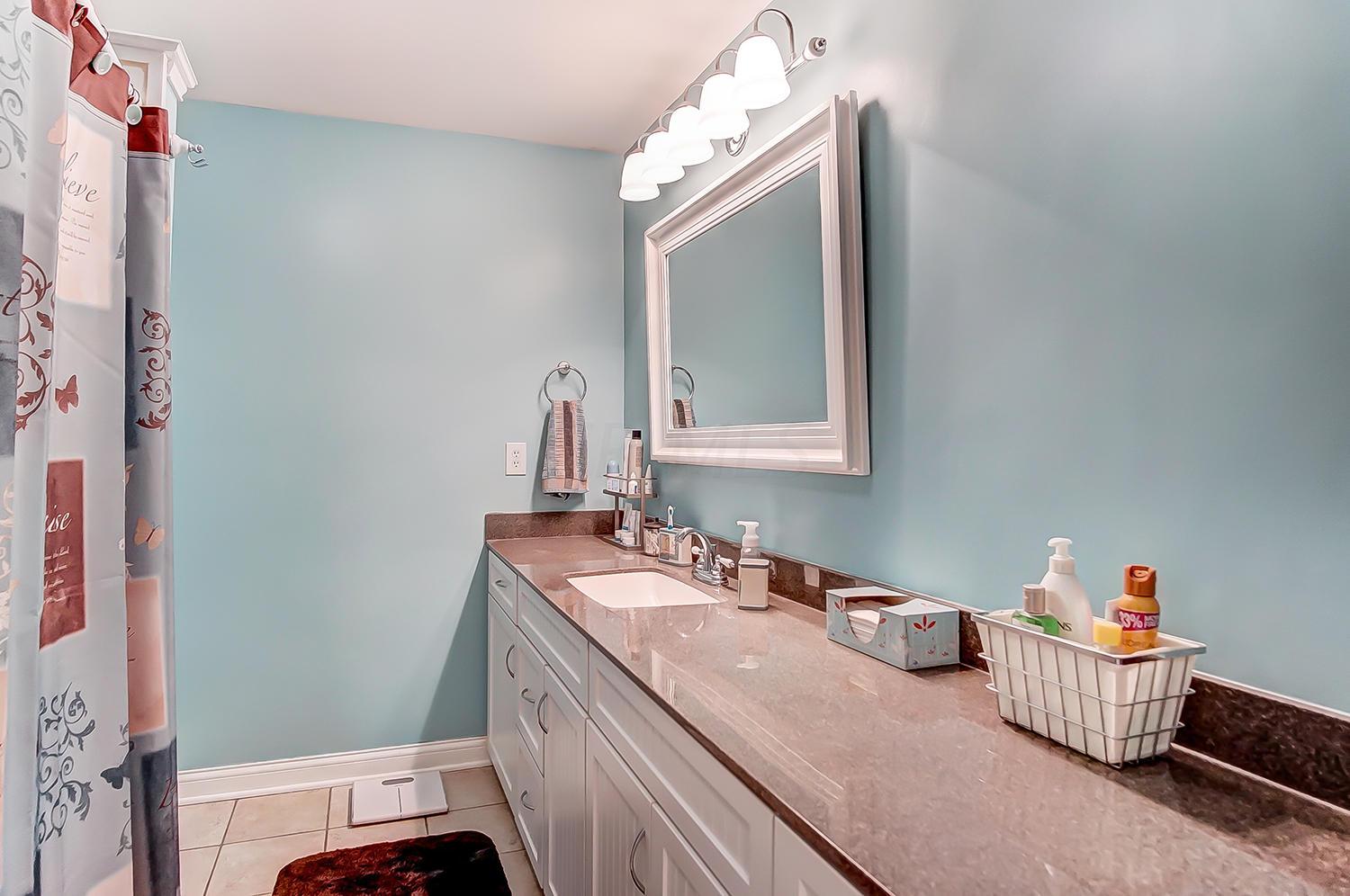 3226 Kenyon Road Upper Arlington, OH 43221 - Photo 8 of 14