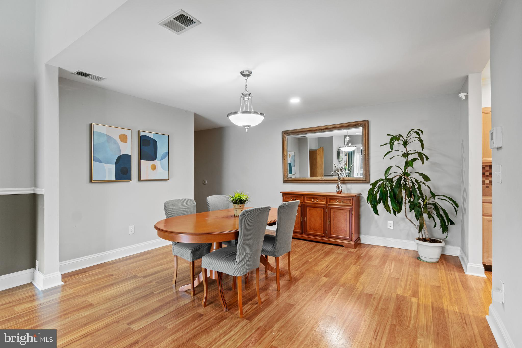 5590 Vantage Point Road, Unit 11 Columbia, MD 21044 - Photo 7 of 33 Gallery Image 7