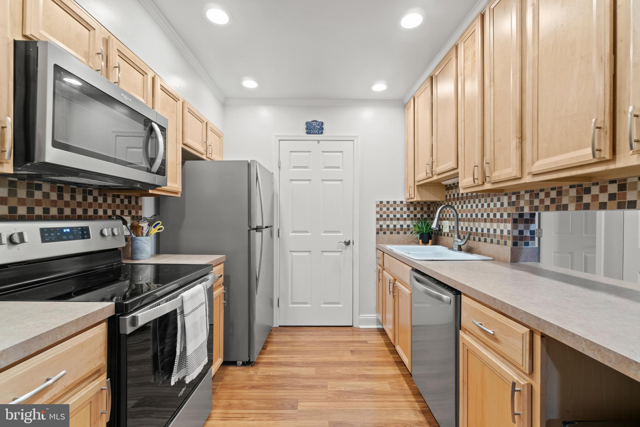 5590 Vantage Point Road, Unit 11 Columbia, MD 21044 - Photo 10 of 33 Gallery Image 10