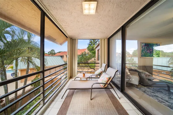 $2,400 | 11205 Green Lake Drive, Unit 204, Boynton Beach, FL 33437