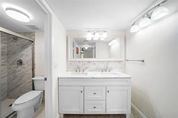 $2,400 | 11205 Green Lake Drive, Unit 204, Boynton Beach, FL 33437