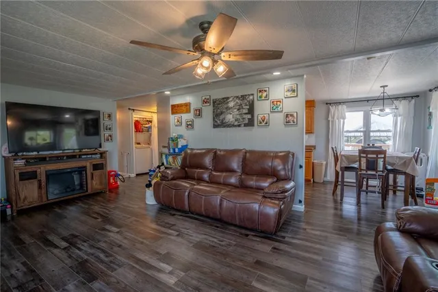 $165,000 | 506 Northwest Church Street, Trenton, MO 64683