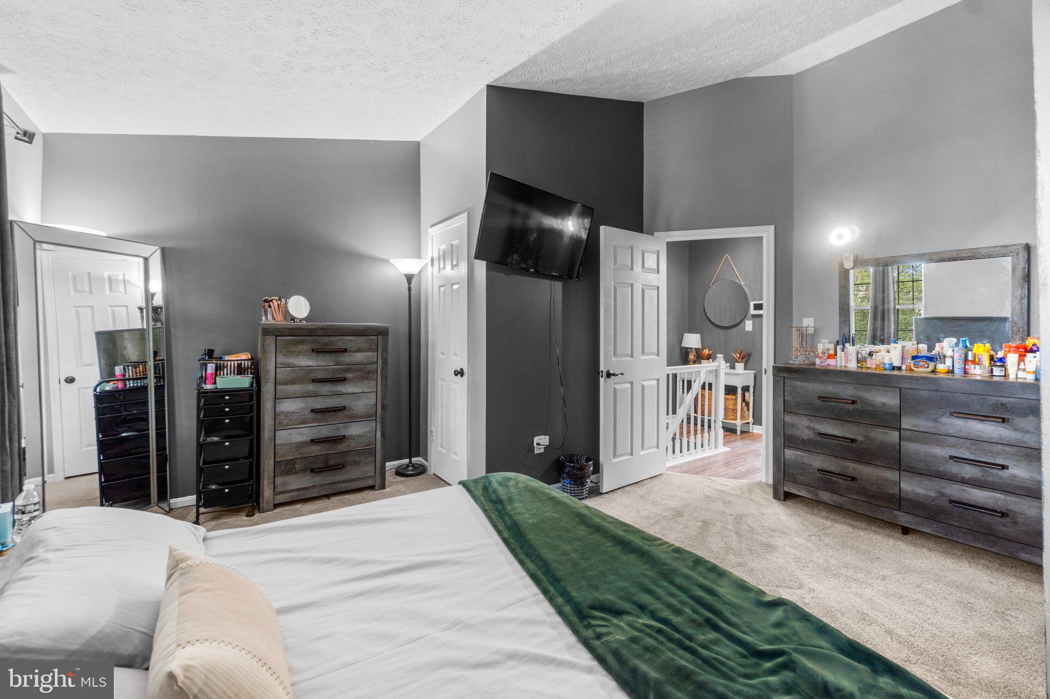 2023 Riding Crop Way Windsor Mill, MD 21244 - Photo 16 of 37