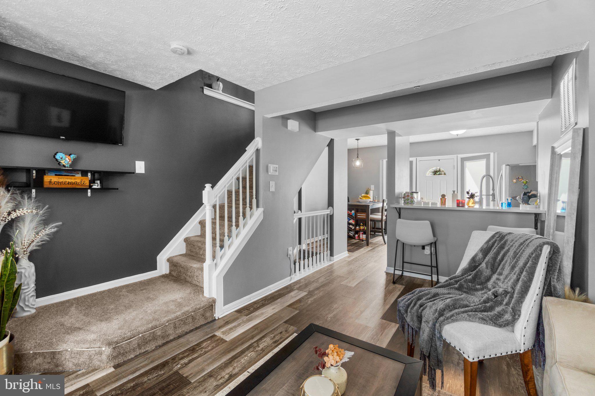 2023 Riding Crop Way Windsor Mill, MD 21244 - Photo 5 of 37