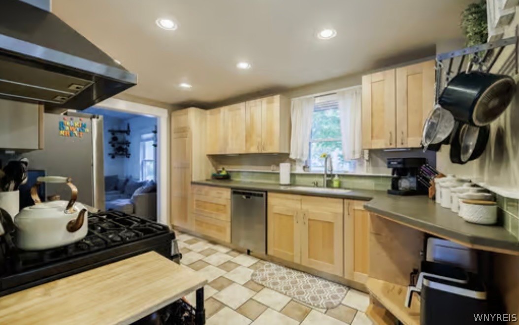 86 Church Street Victor, NY 14564 - Photo 19 of 32