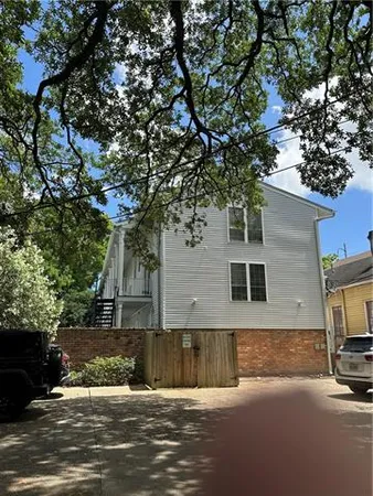 $1,600 | 825 Louisiana Avenue, Unit 6, New Orleans, LA 70115